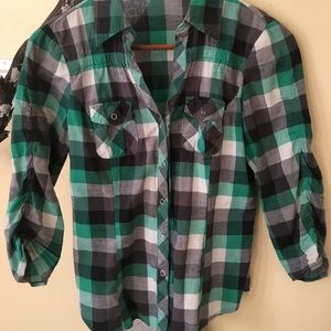 Timing 3/4 sleeve plaid top